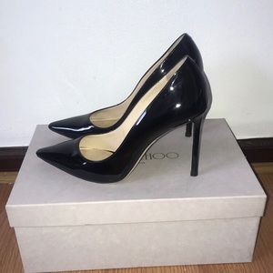 Classic patent leather jimmy shoe pumps